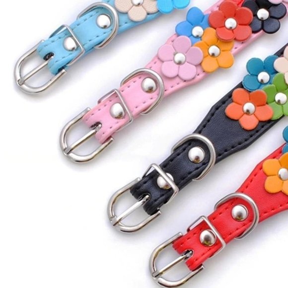 Della Terese Colorful Flowers on Black Dog Collar Size Small - Picture 3 of 7